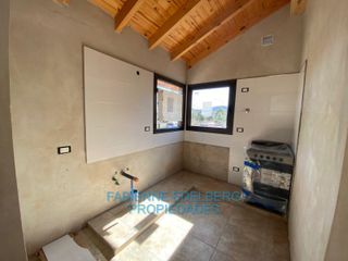 Foto 7 de A estrenar * Casa en Barrio 