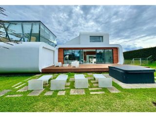 Foto 4 de Exclusiva casa en Altos de Palmas