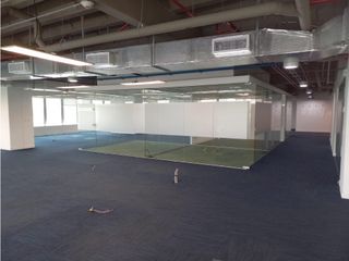 Foto 10 de ARRIENDO OFICINA 351  M2  CENTRO EMPRESARIAL AV DORADO, BOGOTA D.C