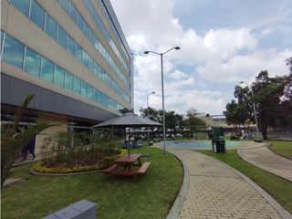 Foto 12 de ARRIENDO OFICINA 299.93 M2  CENTRO EMPRESARIAL AV DORADO, BOGOTA D.C