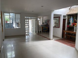 Foto 2 de APARTAMENTOS BARRIO GUADUALES