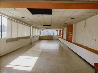 Foto 20 de SE ARRIENDA OFICINA CON MOBILIARIO 1639M2