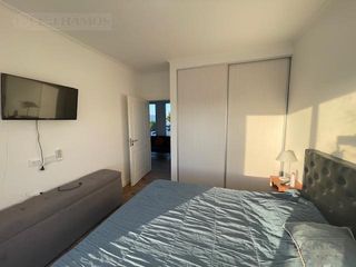 Foto 7 de Impecable casa en Venta y alquiler dos plantas con pileta y espejo de agua PG