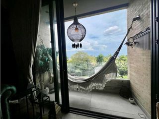 Foto 2 de Venta aparta estudio en bellavista oeste de cali.
