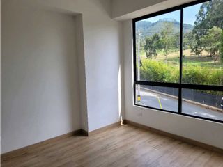 Foto 10 de Venta de Apartamento En el Retiro Excelente Unidad Cerrada
