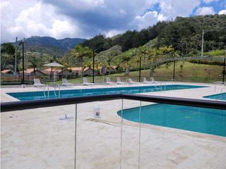 Foto 19 de Venta de Apartamento En el Retiro Excelente Unidad Cerrada
