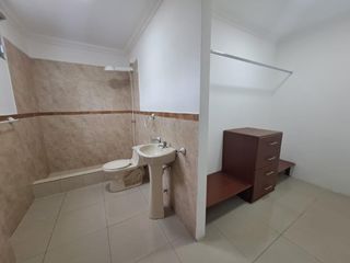Foto 11 de Alquiler Villa en conjunto residencial privado al norte de Guayaquil