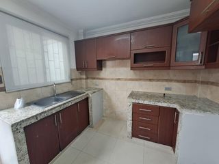 Foto 7 de Alquiler Villa en conjunto residencial privado al norte de Guayaquil