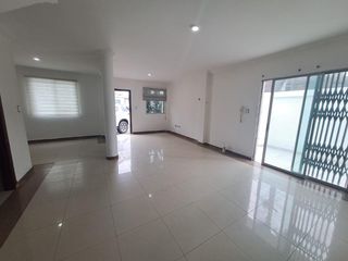 Foto 4 de Alquiler Villa en conjunto residencial privado al norte de Guayaquil