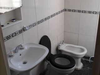 Foto 21 de Casa en alquiler en Moron Sur