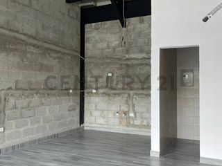Foto 4 de ¡OPORTUNIDAD DE NEGOCIO EN LA JOYA! Local Comercial en Alquiler, Plaza Comercial