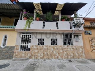 Foto 5 de Venta Casa en Sauces 8, Norte de Guayaquil L.Nuñ