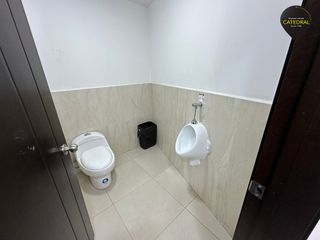 Foto 4 de Local de arriendo en Plaza Río Sol – código:21629