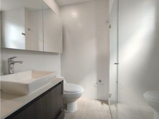 Foto 8 de Arriendo Hermoso aparta estudio en Poblado Ciudad del Rio