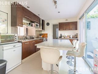 Foto 20 de Casa Moderna en Venta con Doble Bosque en Los Castores - Nordelta