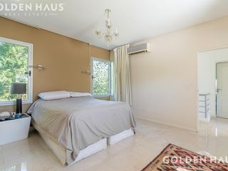 Foto 26 de Casa Moderna en Venta con Doble Bosque en Los Castores - Nordelta