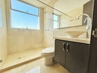 Foto 11 de SE ARRIENDA APARTAMENTO EN CASTILLOGRANDE VISTA A LA BAHA CARTAGENA!