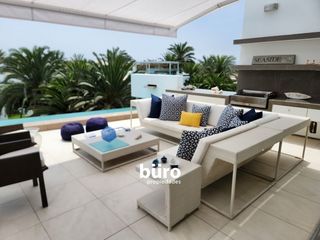 Foto 2 de ESPECTACULAR CASA DE PLAYA EN VENTA EN PLAYA DEL GOLF PARA 19 PERSONAS PISCINA