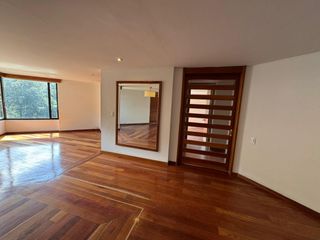 Foto 1 de Exclusivo Apartamento en Alquiler en Rosales Bajo, Bogotá