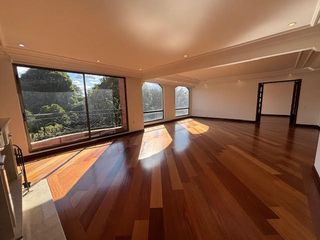 Foto 2 de ARRIENDO PENTHOUSE EXCLUSIVO EN CHICÓ NAVARRA, BOGOTÁ