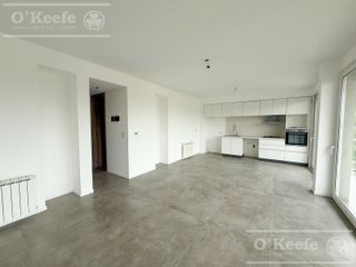 Foto 7 de Departamento en alquiler 4 ambientes con cochera y baulera - Bernal centro