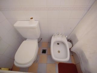Foto 28 de CASA EN VENTA 4 DORMITORIOS, QUINCHO, JARDÍN. QUILMES ESTE