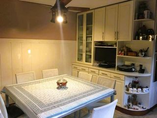 Foto 9 de CASA EN VENTA 4 DORMITORIOS, QUINCHO, JARDÍN. QUILMES ESTE