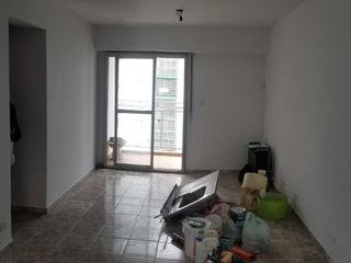 Foto 1 de Departamento en venta - 3 Dormitorios 1 Baño - 69Mts2 - Villa Lugano