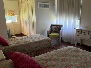 Foto 2 de Casa - Yerba Buena