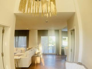 Foto 7 de FABULOSA CASA RESIDENCIAL - Los Castores Nordelta