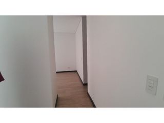Foto 7 de ARRIENDO EXCELENTE APARTAESTUDIO NOGAL-48 M2-SUPER UBICADO 80 CON 10