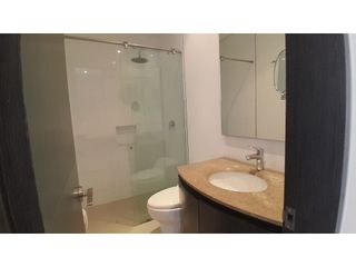 Foto 10 de ARRIENDO EXCELENTE APARTAESTUDIO NOGAL-48 M2-SUPER UBICADO 80 CON 10