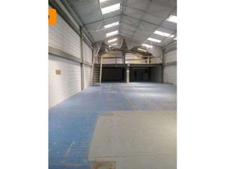 Foto 1 de BODEGA INDUSTRIAL EN ARRIENDO, SECTOR PRADO VERANIEGO