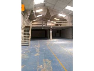 Foto 3 de BODEGA INDUSTRIAL EN ARRIENDO, SECTOR PRADO VERANIEGO