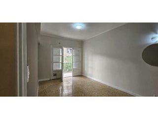 Foto 2 de ALQUILER · DEPARTAMENTO FRONTAL · 2 DORM · MICROCENTRO ·  MENDOZA ·