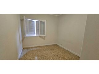 Foto 4 de ALQUILER · DEPARTAMENTO FRONTAL · 2 DORM · MICROCENTRO ·  MENDOZA ·