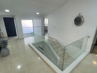 Foto 19 de Venta De Casa, Local, Sur De Cali, Ciudad Jardin