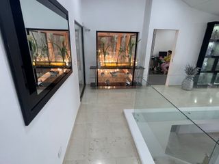 Foto 21 de Venta De Casa, Local, Sur De Cali, Ciudad Jardin
