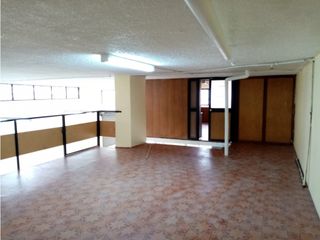 Foto 19 de La Magdalena, Local Comercial en Renta, 250m2, 4 Ambientes