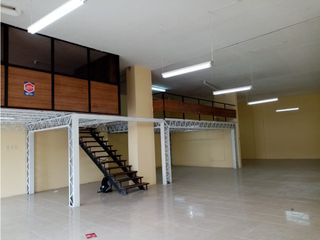 Foto 9 de La Magdalena, Local Comercial en Renta, 250m2, 4 Ambientes