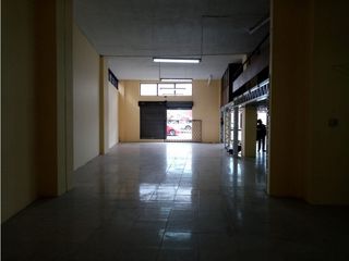 Foto 16 de La Magdalena, Local Comercial en Renta, 250m2, 4 Ambientes