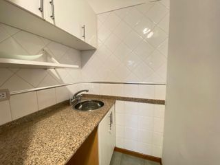 Foto 16 de Departamento en  alquiler de 2 ambientes con cochera