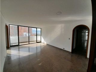 Foto 2 de Alquiler Apartamento Poblado Club Campestre 8475964