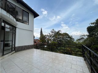 Foto 2 de Casa campestre Envigado Loma del Chocho