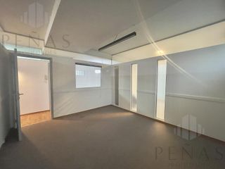 Foto 14 de Oficina 100 m2 en Núñez - Excelente imagen profesional y ubicación - Cochera