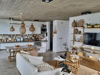 Foto 4 de Venta de casa de 3 dormitorios a la laguna en el Barrio San Rafael, Villanueva