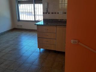 Foto 3 de Departamento - Llavallol