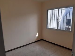 Foto 5 de Departamento - Llavallol