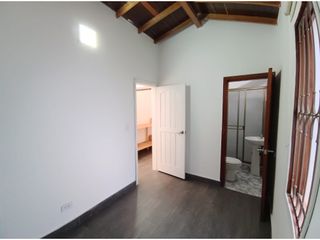 Foto 15 de Casa Urbana Cota ARRIENDO $ 3.900.000