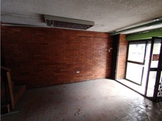 Foto 12 de La Mariscal, Local Comercial en Renta, 120m2, 3 Ambientes